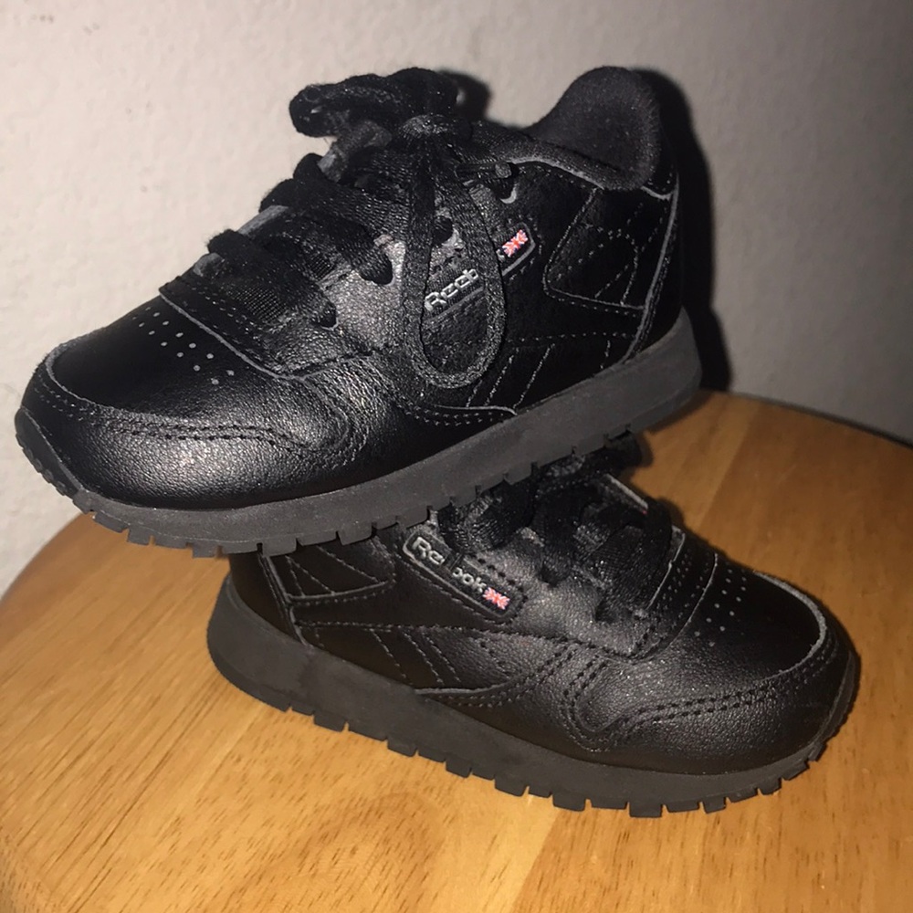 Kids Reebok Classics - Picture 3 of 3